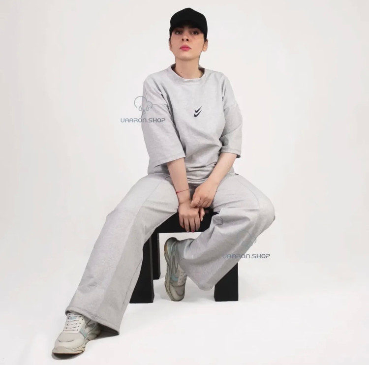 ست تیشرت و شلوار گلکسی زنانه