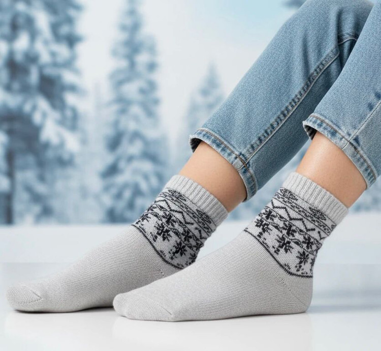 جوراب تو کرکی زنانه