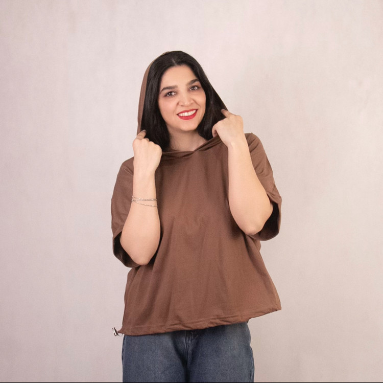تصویر بیشتر تیشرت کلاه دار زنانه مدل پاکتی - وارون شاپ